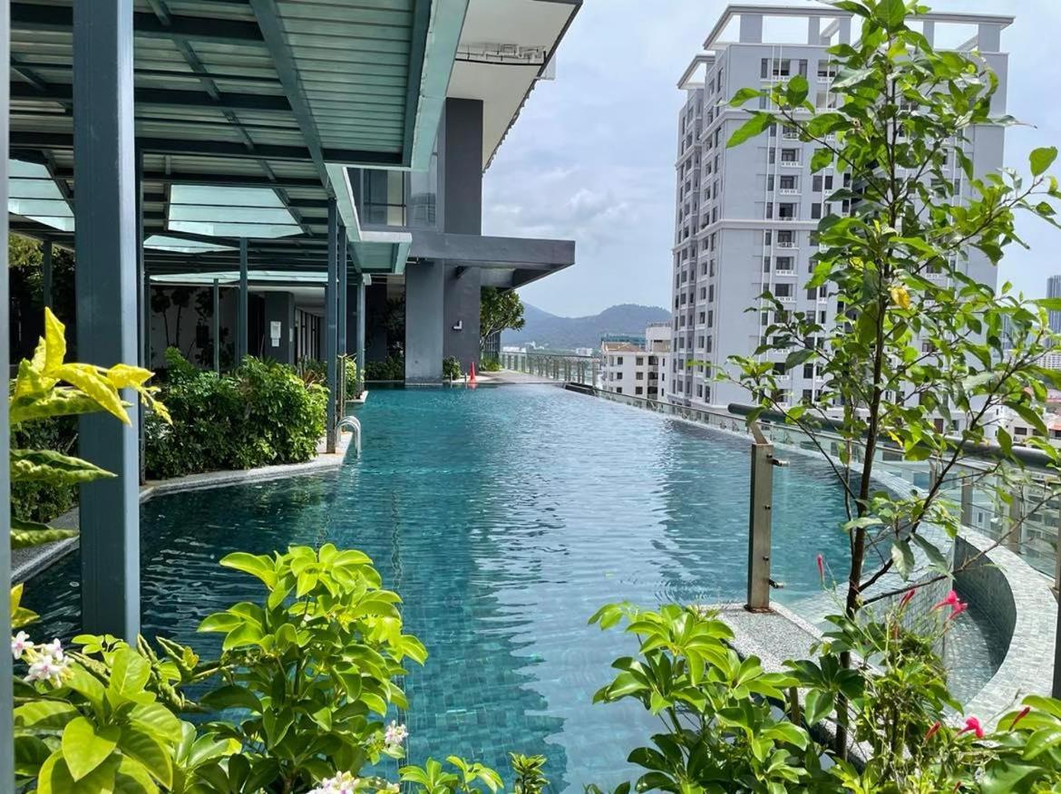 The Pine, 3Br Seaview By Wstay @ Tropicana 218 Macalister George Town Exterior photo