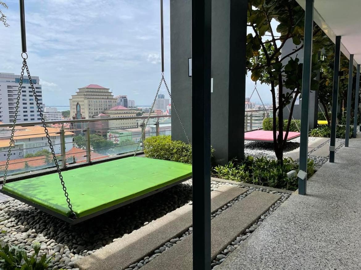 The Pine, 3Br Seaview By Wstay @ Tropicana 218 Macalister George Town Exterior photo